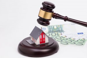 http://www.defiance.info/uploads/posts/2019-04/thumbs/1554634002_pros-and-cons-of-using-reo-auctions-to-buy-properties-min.jpg